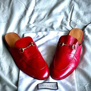 Gucci red leather slippers